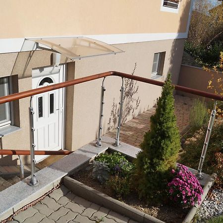 Apartment Robert Maiersdorf Экстерьер фото
